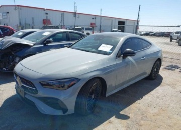 Mercedes CLE Coupe 2.0 300 258KM 2024 Mercedes-Benz CLE MERCEDES-BENZ CLE 300 4MATIC 2.0 Benzyna 259KM, zdjęcie 4