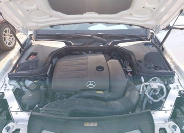 Mercedes Klasa E W213 2021 Mercedes-Benz Klasa E 2021, 2.0L, od ubezpieczalni, zdjęcie 14