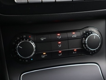 Mercedes Klasa B W246 Sports Tourer Facelifting 1.5 180 d 109KM 2016 Mercedes B B 180 CDI, Salon Polska, Automat, Navi, zdjęcie 20