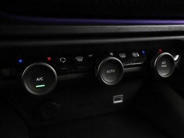 Citroen C5 X Liftback 1.2 PureTech 131KM 2022 Citroen C5X Shine automat skóra niski przebieg, zdjęcie 30