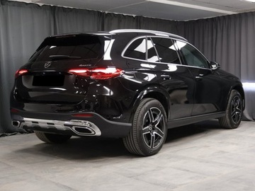 Mercedes GLC C254/X254 Coupe 2.0 200 204KM 2025 MERCEDES-BENZ GLC 200 4-Matic AMG Line 2.0 (204KM) 2025, zdjęcie 2