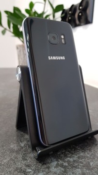 Смартфон Samsung Galaxy S7 4 ГБ 32 ГБ Super AMOLED
