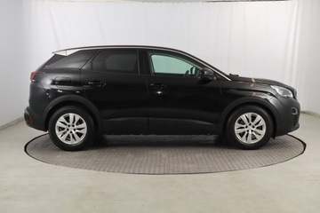 Peugeot 3008 II Crossover 2.0 BlueHDi 150KM 2018 Peugeot 3008 2.0 BlueHDi, Navi, Klima, zdjęcie 5
