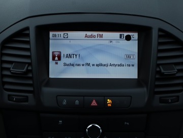 Opel Insignia I Sports Tourer 2.0 CDTI ECOTEC 160KM 2009 Opel Insignia 2.0 CDTI, Automat, Klima, zdjęcie 11