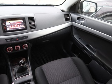 Mitsubishi Lancer IX Sedan 1.8 MIVEC 143KM 2009 Mitsubishi Lancer 1.8 MIVEC, Salon Polska, Navi, zdjęcie 7
