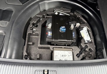 Audi A1 I Sportback 5d Facelifting 1.4 TDI ultra 90KM 2016 Audi A1 Sportback 1.4 Tdi SPORTBACK Navi Alu Extra stan 1.4 Diesel 90KM, zdjęcie 12