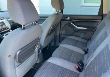Ford C-MAX I 1.6 TDCi 109KM 2010 Ford C-MAX Ford C-MAX 1.6 TDCi DPF Ghia 1.6 Diesel 109KM, zdjęcie 16