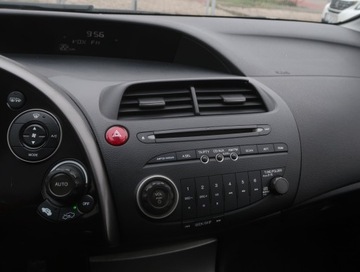 Honda Civic VIII Hatchback 3d 1.8 i-VTEC 140KM 2008 Honda Civic 1.8 i, Klima, Klimatronic, Tempomat, zdjęcie 11