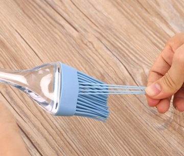 СИЛИКОНОВАЯ КУХОННАЯ ЩЕТКА ДЛЯ МЯСНЫХ ТОРТОВ