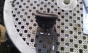 BMW E39 520 523 528 - ULOŽENÍ MOTORU