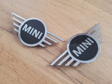 ZNACZEK EMBLEMAT MASKI MINI COUNTRYMAN