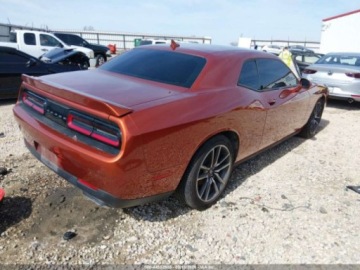 Dodge Challenger III 2022 Dodge Challenger RT 2022 5.7 Benzyna 372KM, zdjęcie 4