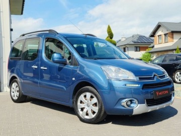 Citroen Berlingo II Combi Facelifting 1.6 HDI 75KM 2015 Citroen Berlingo Multispace___Limited Selection___1.6 HDi 75KM___Pelna His, zdjęcie 36