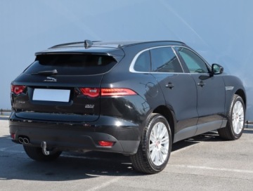 Jaguar F-Pace SUV 2.0 i4D 180KM 2017 Jaguar F-Pace 20d AWD, Salon Polska, Serwis ASO, zdjęcie 4