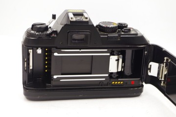 Боди NIKON F-301 Состояние отличное.