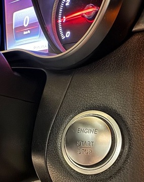 Mercedes Klasa C W205 Coupe 250 211KM 2016 Mercedes-Benz Klasa C 250 AMG salon Polska R CARS Warszawa 2.0 Benzyna, zdjęcie 18