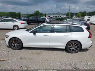 Volvo V60 II  2024 Volvo V60 Recharge Plug-In Hybrid T8 Polestar Engineered 2024 2.0l 2.0, zdjęcie 2