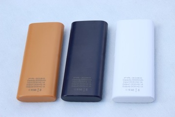 VIP SOLID Strong Power Bank 50000 мАч Дисплей 3xUSB-фонарик ЦВЕТА