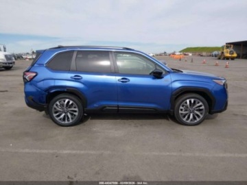 Subaru Forester VI 2025 Subaru Forester Touring Hybrid, 2025r., 4x4, 2.5L 2.5 Benzyna 162KM, zdjęcie 4