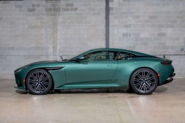 Aston Martin 2024 Aston Martin DB12 Coupe 2024 4.0l 4.0 Benzyna 671KM, zdjęcie 1