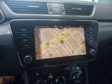 Skoda Superb III Kombi Facelifting 2.0 TDI SCR 200KM 2021 Skoda Superb Superb Combi Style 2.0 TDI 200 KM DSG Matrix Pano Webas Hak, zdjęcie 20