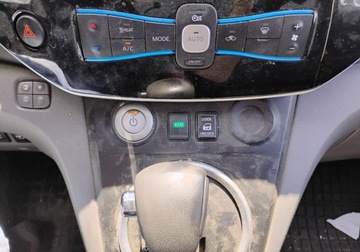 Nissan NV200 2017 Nissan NV200 2017r, ELEKTRYK. AUTOMAT. Lekko uszkodzony przod. Jezdzi., zdjęcie 17