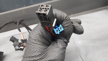INSTALACE DVEŘE PRAVÝ PŘEDNÍ MERCEDES W203