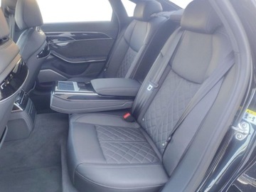 Audi A8 D5 S8 Facelifting 4.0 TFSI 571KM 2024 Audi S8 Audi S8TFSI mHEV Quattro 571KM Tiptronic 4.0 Benzyna 571KM, zdjęcie 25