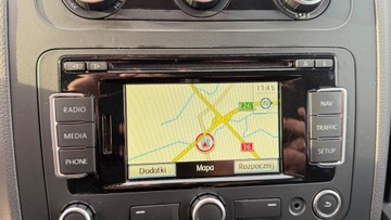 Volkswagen Touran II 2.0 TDI 140KM 2015 Volkswagen Touran Raty 2.0 tdi DSG-Automat Navi Caly w fabrycznym lakierze, zdjęcie 37