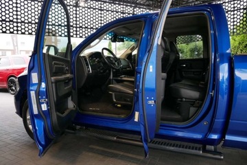 Dodge Ram IV 5.7 V8 390KM 2017 Dodge RAM 1500 4x4 5.7HEMI 390KM KamCof NaviPL Skory El.fotel Skl.lustra, zdjęcie 7