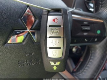 Mitsubishi Outlander III 2023 Mitsubishi Outlander 2023 MITSUBISHI OUTLANDER PHEV SE S-AWC 2.4 Hybryda, zdjęcie 15