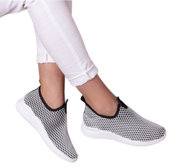 Czarne buty sportowe siatka skarpeta rozmiar 40