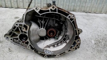 Skrzynia biegów OPEL ASTRA F 1,6B 90400197