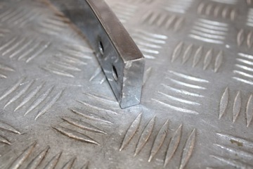 Спинка пассажирского сиденья нежная перекладина SUZUKI VL 800 BOULEVARD C50 2005 - 2012