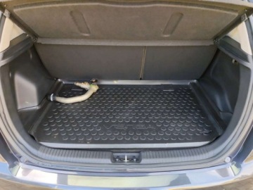 Kia Venga Mikrovan 1.6 DOHC CVVT 125KM 2014 Kia Venga 1.6 Benzyna 125KM, zdjęcie 16
