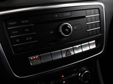 Mercedes CLA C117 Coupe Facelifting 2.0 250 Sport 218KM 2017 Mercedes CLA 250 AMG Line Automat Navi Tempomat, zdjęcie 23