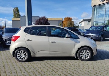 Kia Venga Mikrovan 1.6 CRDi 128KM 2011 Kia Venga 2011 1.6CRDI 128KM 193.698km Salon Polska 1.6 Diesel 128KM, zdjęcie 2
