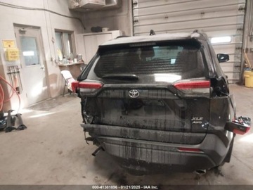 Toyota 2025 Toyota RAV4 2025r., XLE, od ubezpieczalni 2.5 Benzyna 203KM, zdjęcie 6