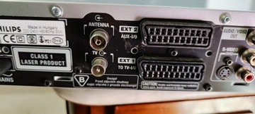 Рекордер Philips DVDR77 поврежден