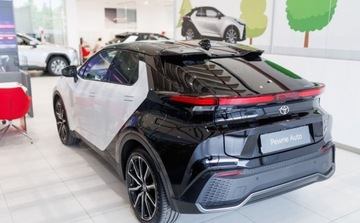 Toyota C-HR II 2023 Toyota C-HR 2.0 Hybrid Dynamic Force GR Sport Premiere Edition 2.0 Hybryda, zdjęcie 3
