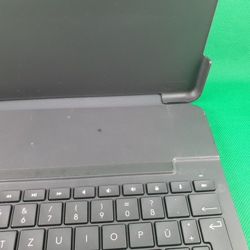 ЧЕХОЛ-КЛАВИАТУРА LOGITECH SLIM FOLIO APPLE для iPad 5–7
