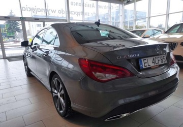 Mercedes CLA C117 Coupe Facelifting 1.5 180 d 109KM 2017 Mercedes-Benz CLA 1.5 Diesel 109KM, zdjęcie 2