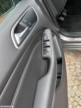 Mercedes Klasa B W246 Sports Tourer Facelifting 1.6 180 BlueEFFICIENCY Edition 122KM 2018 Mercedes-Benz Klasa B 1.6 Benzyna 122KM, zdjęcie 14