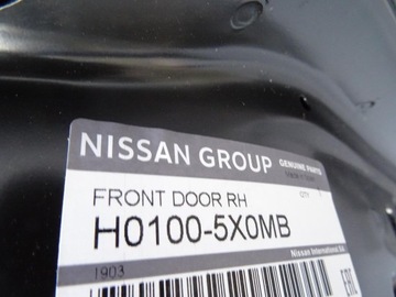 NISSAN PATHFINDER III 05- DVEŘE PŘEDNÍ PRAVÉ ORIG.