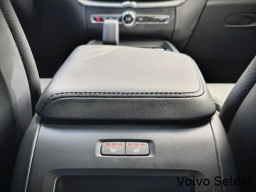 Volvo XC60 II 2023 Volvo XC 60 B4 Diesel Plus Bright BLIS ACC Pilot A, zdjęcie 27