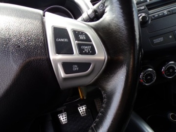 Mitsubishi Outlander II 2.2 MIVEC DID 177KM 2012 MITSUBISHI Outlander 2.268 177 KM ZAMIANA, zdjęcie 16