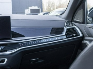 BMW X5 G05 SUV Facelifting 3.0 30d 298KM 2026 BMW X5 xDrive30d Sport Suv 3.0 (298KM) 2026, zdjęcie 14