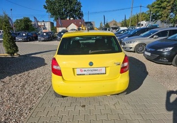 Skoda Fabia II Hatchback 1.2 i HTP 12V 70KM 2010 Skoda Fabia swiezo sprowadzony, przygotowany d..., zdjęcie 3