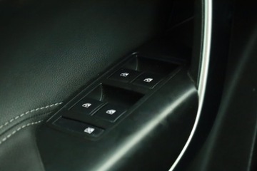 Opel Insignia I Hatchback Facelifting 2.0 CDTI ECOTEC 163KM 2014 Opel Insignia 2.0 CDTI, Salon Polska, VAT 23%, zdjęcie 13