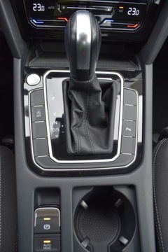 Volkswagen Passat B8 Variant Facelifting 2.0 TDI SCR 200KM 2022 Volkswagen Passat 2.0 TDi 200KM DSG7 Business SalonPL ASO NaviKameraTravel, zdjęcie 23